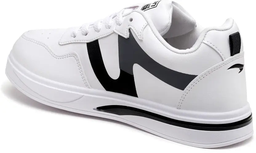 Sneakers Sneak Society
