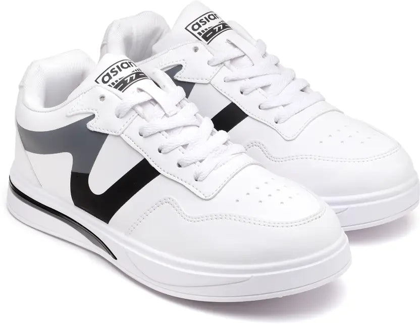 Sneakers Sneak Society