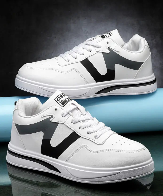 Sneakers Sneak Society