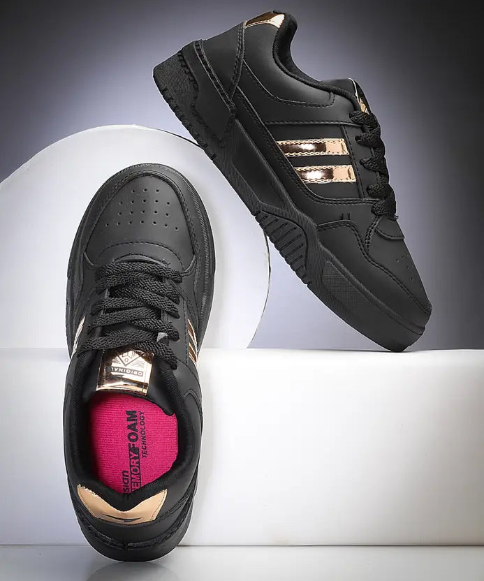 Sneakers Lace & Grace